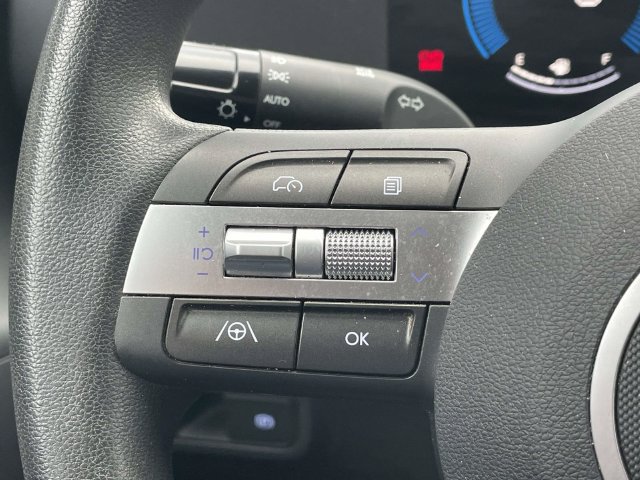 Certified 2024 Hyundai Kona SE FWD image 19