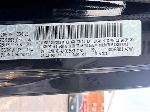 Used 2018 Jeep Wrangler Unlimited Sahara AWD/4WD image 32