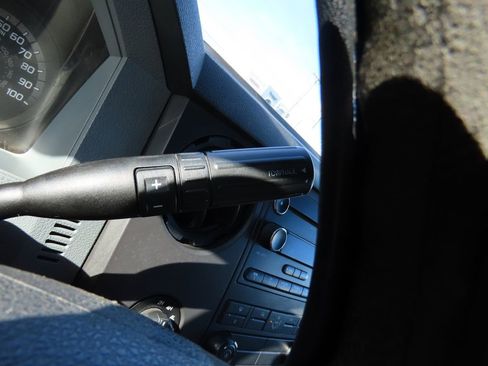 Used 2015 Ford F350 XL w/ Power Equipment Group image 32