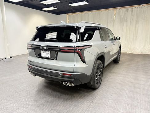 New 2026 Chevrolet Traverse LT w/ Midnight/Sport Edition image 7