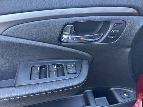 Used 2021 Honda Ridgeline RTL-E image 9