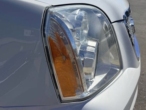 Used 2007 GMC Yukon XL Denali image 13