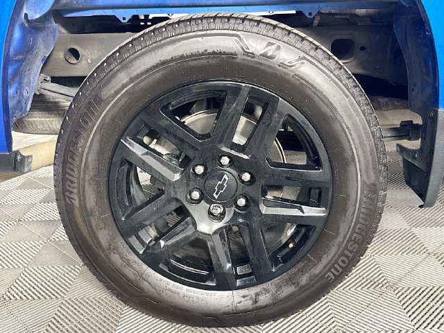 Used 2023 Chevrolet Silverado 1500 Custom w/ LPO, Dark Essentials Package RWD image 27