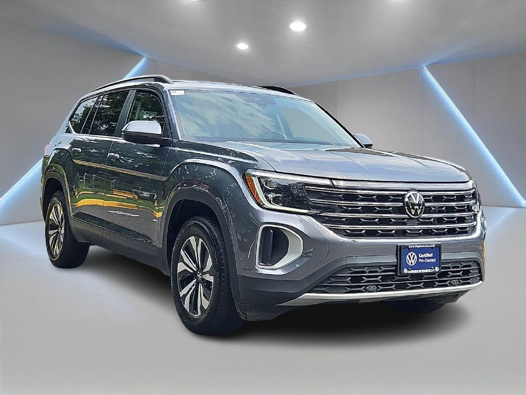 Certified 2025 Volkswagen Atlas SE AWD/4WD image 3