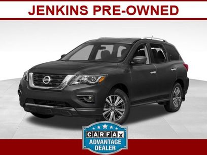 Used 2019 Nissan Pathfinder SL w/ SL Premium Package