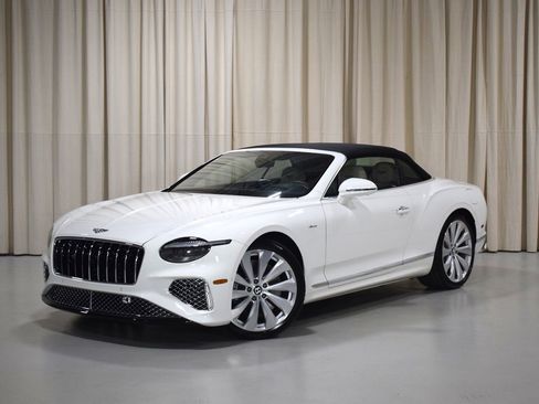 Certified 2026 Bentley Continental GTC AWD/4WD image 1
