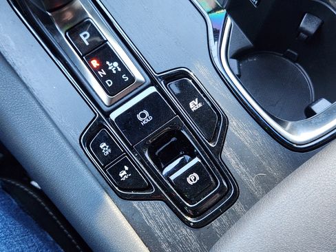 Used 2025 Lexus RX 350 RX 350h Luxury image 30