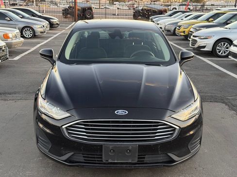 Used 2020 Ford Fusion SE image 15