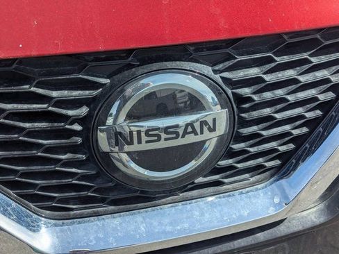 Used 2022 Nissan Rogue Sport S image 10