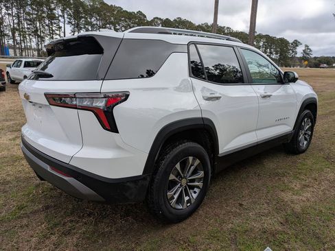 New 2026 Chevrolet Equinox LT w/ Convenience Package II image 4