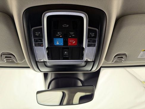 Used 2024 RAM 2500 Laramie w/ Safety Group image 41