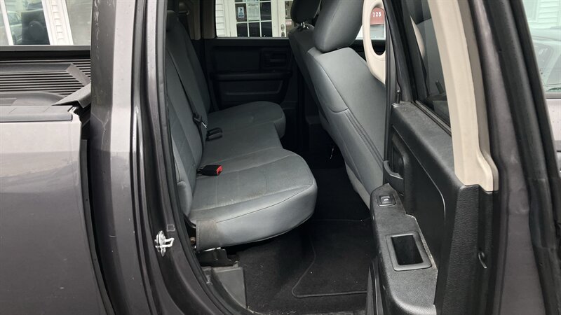 Used 2019 RAM 1500 Express w/ Express Value Package AWD/4WD image 13