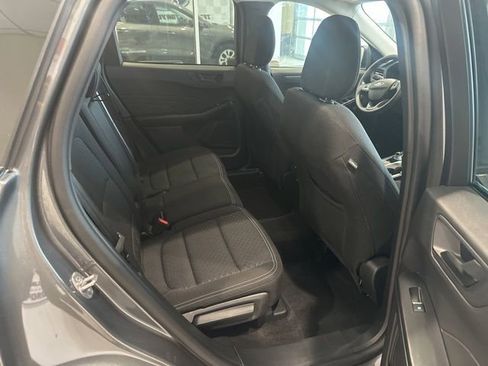 Used 2025 Ford Escape Active image 11