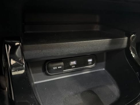 Certified 2025 Kia Seltos S AWD/4WD image 23