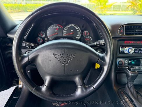 Used 1998 Chevrolet Corvette Coupe w/ Roof Pkg RWD image 33