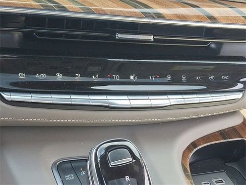 Certified 2023 Cadillac Escalade Sport Platinum w/ LPO, ONYX Package image 16