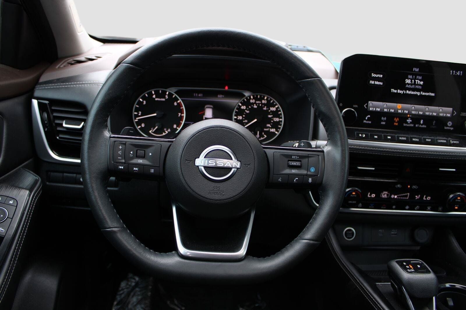 Used 2023 Nissan Rogue SL w/ SL Premium Package FWD image 27