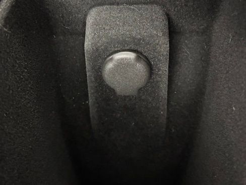 Used 2019 Cadillac XT4 Premium Luxury image 34