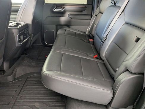 Used 2024 GMC Sierra 3500 SLT w/ SLT Premium Package image 28