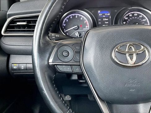 Used 2021 Toyota Camry SE FWD image 10