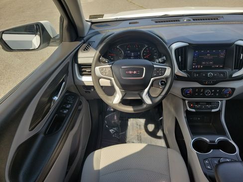 Used 2023 GMC Terrain SLE w/ Driver Convenience Package AWD/4WD image 19