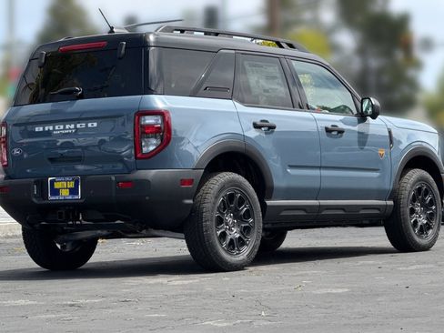 New 2026 Ford Bronco Sport Badlands w/ Badlands Tech Package AWD/4WD image 3