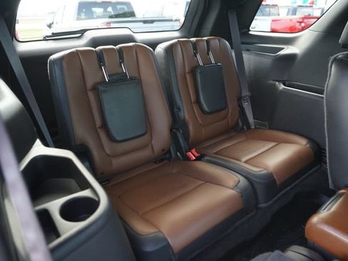 Used 2015 Ford Explorer Limited w/ Equipment Group 302A FWD image 16