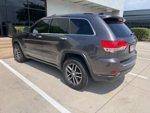 Used 2018 Jeep Grand Cherokee Limited RWD image 4