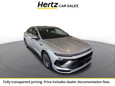 Used 2025 Hyundai Sonata SEL FWD image 1