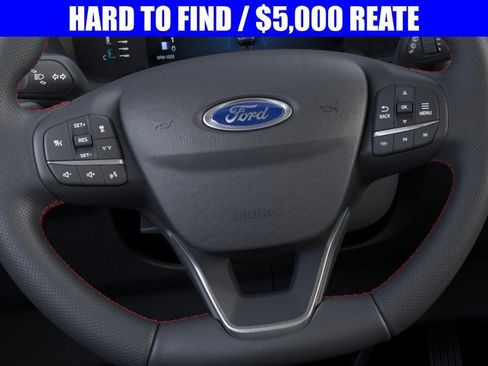 New 2025 Ford Escape ST-Line w/ Tech Pack #1 AWD/4WD image 12