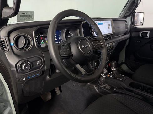 Certified 2024 Jeep Wrangler Unlimited Rubicon 4xe w/ Safety Group AWD/4WD image 20