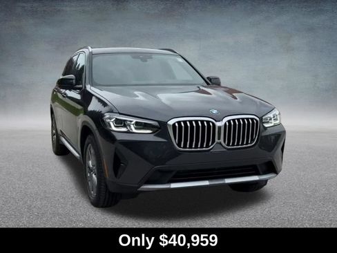 Used 2024 BMW X3 xDrive30i w/ Premium Package w/ZPA AWD/4WD image 4