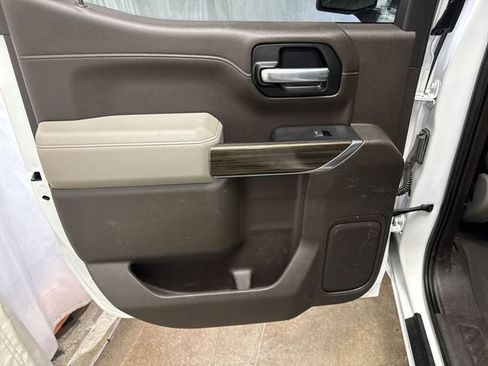 Used 2021 Chevrolet Silverado 1500 LT w/ Texas Edition Plus image 21