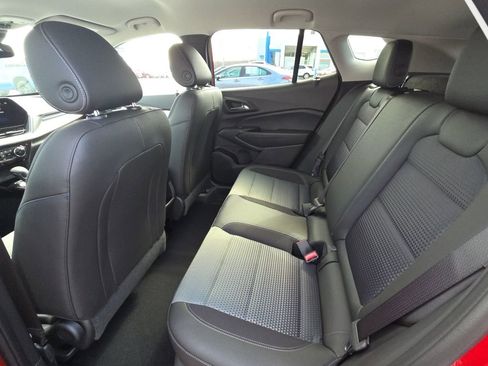 New 2026 Chevrolet Trax LT w/ Driver Confidence Package image 28