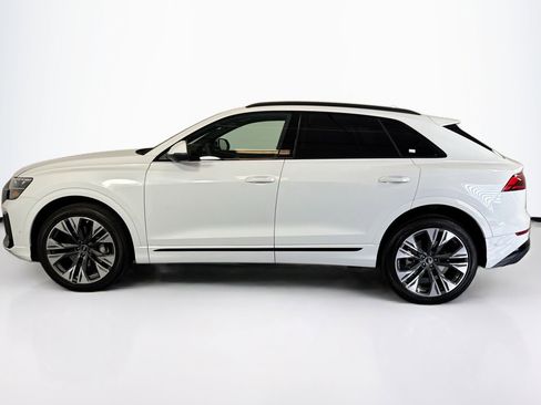 Used 2024 Audi Q8 Premium Plus w/ Premium Plus Package image 8
