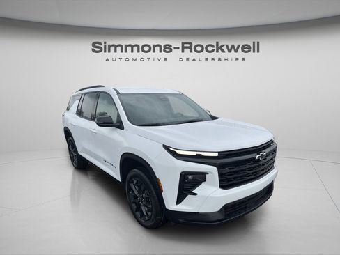 New 2026 Chevrolet Traverse LT w/ Midnight/Sport Edition AWD/4WD image 4