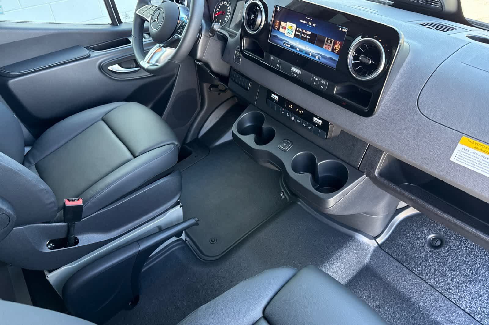 New 2026 Mercedes-Benz Sprinter 2500 image 15