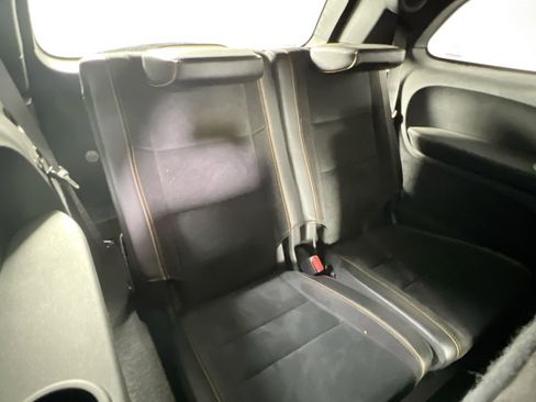 Used 2023 Dodge Durango R/T w/ Hemi Orange Plus Package image 25