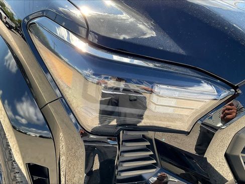 Used 2024 Toyota Tacoma TRD Sport image 13