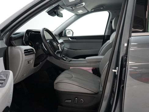 Used 2025 Hyundai Palisade SEL AWD/4WD image 16