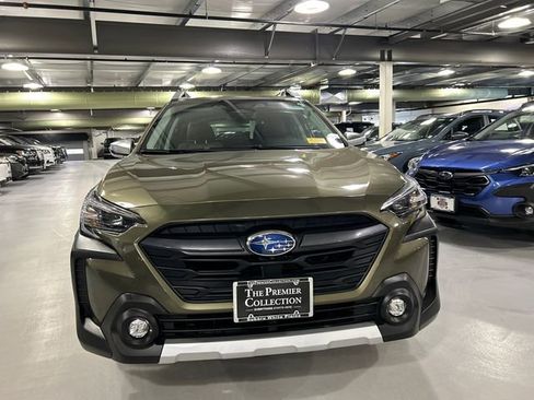 Used 2024 Subaru Outback Touring image 6