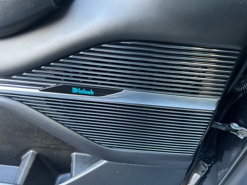 Used 2024 Jeep Grand Wagoneer L Series III image 19