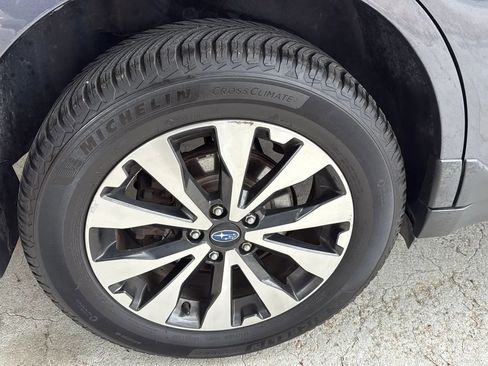 Used 2015 Subaru Outback 2.5i Limited AWD/4WD image 47