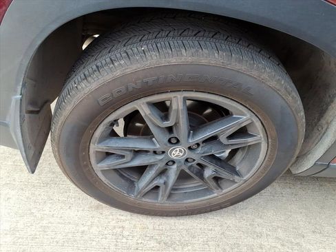 Certified 2025 Toyota Grand Highlander FWD image 8