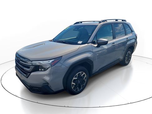 Certified 2025 Subaru Forester Premium AWD/4WD image 3