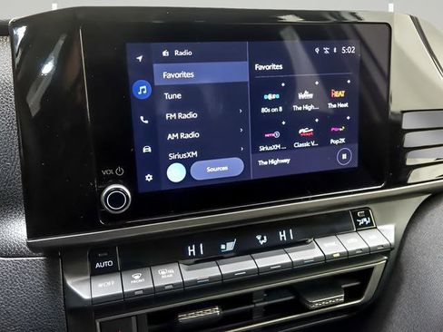 Certified 2025 Toyota Camry LE FWD image 17