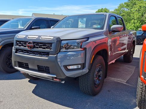 New 2026 Nissan Frontier PRO-4X w/ Pro Premium Package AWD/4WD image 3