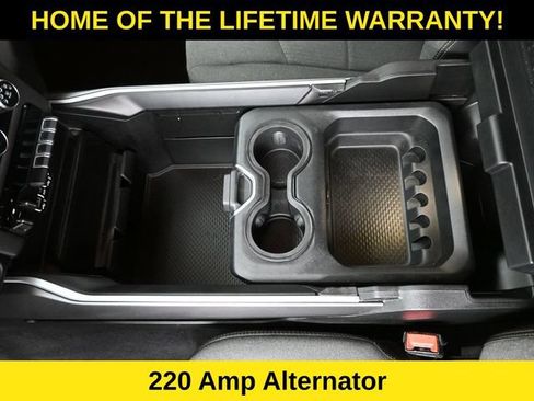 Used 2022 RAM 2500 Big Horn w/ Night Edition AWD/4WD image 35