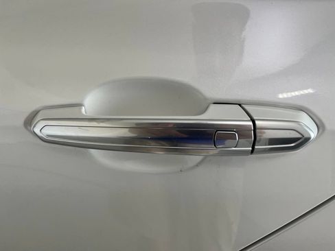 Used 2017 Cadillac CTS Luxury RWD image 40