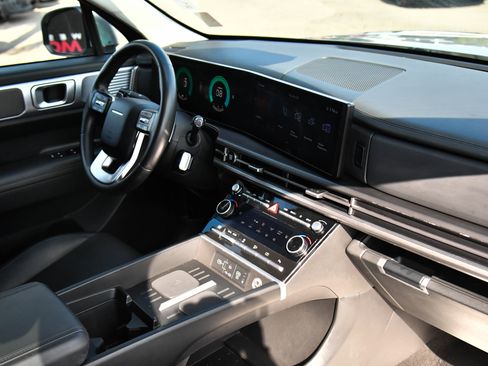 Used 2024 Hyundai Santa Fe SEL image 51